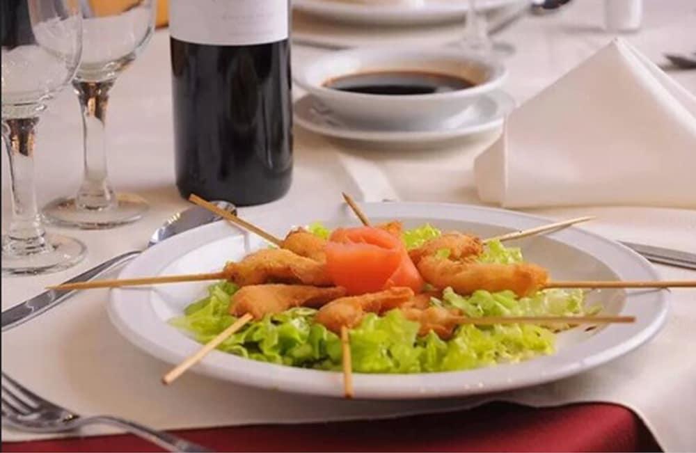 Niken Hotel Spa & Business Center Necochea Eksteriør bilde