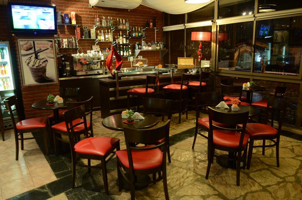 Niken Hotel Spa & Business Center Necochea Eksteriør bilde